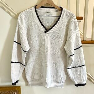 1990s Esprit White and Gray Sweater Knit Sweater